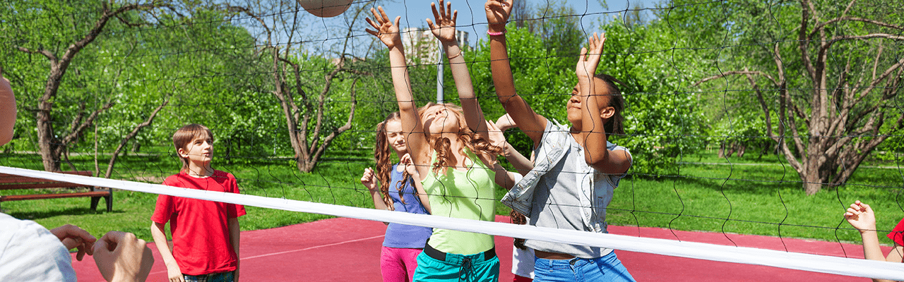 Quick links to the following categories of Dubbo Regional Council's website: community, awards and tours; grants and funding; sport and leisure.